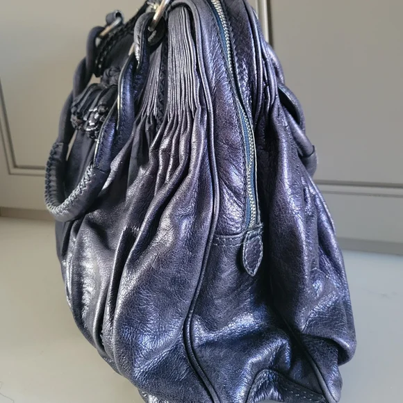 Isabella Fiore Elegant Tassel Metallic Blue Women's Bag 13X14X4 - Picture 5 of 8